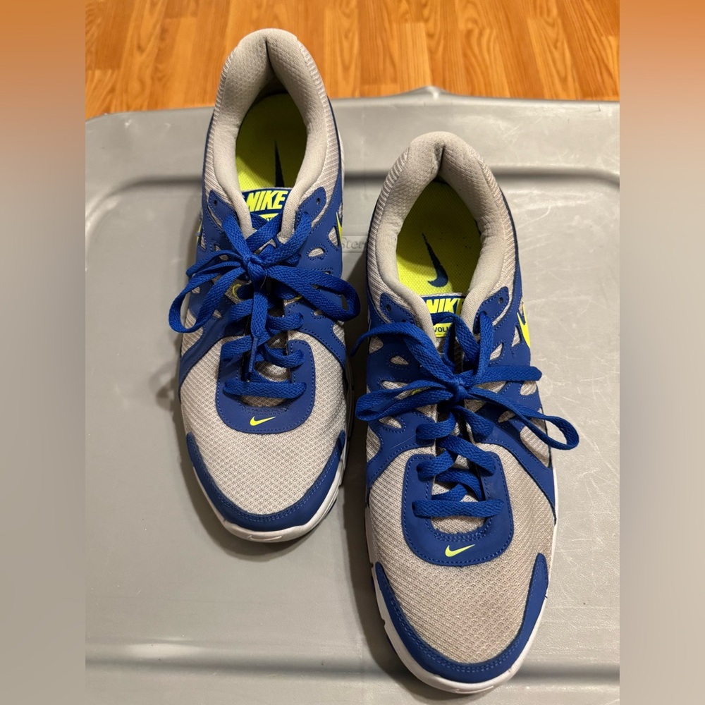 NIKE MENS Revolution 2   SIZE 12 Blue and Gray Sneakers  Like New - Picture 2 of 8